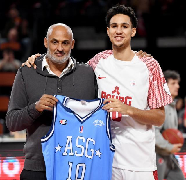 偶像杜兰特！新状元看齐文班崛起，化身新鹰王？