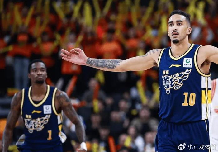 138彩票走势图-数据对比，广东队外援贝兹利和特雷韦林-奎因谁更强？|NBA|三分球命中率|投篮|俄克拉荷马雷霆队|菲尼克斯太阳队_新浪体育_新浪新闻